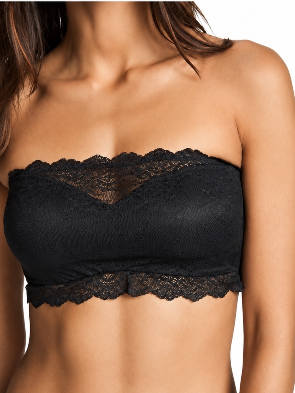 SPANX Undie-tectable Bandeau Bra Lace Strapless Black Medium NEW Undetectable